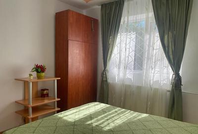 Apartament cu 2 camere decomandat în Vest