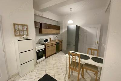 Garsonieră în Tipografilor