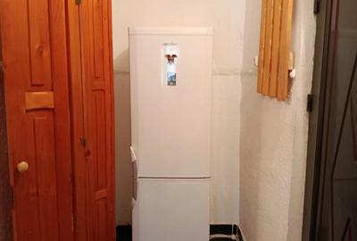 Inchiriez apartament cu 3 camere - 2