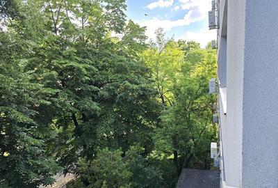 Apartament cu 3 camere semidecomandat în Gorjului - 4