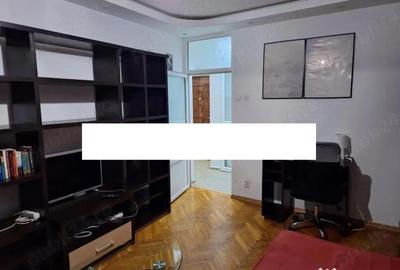 Garsonieră decomandată în Tineretului