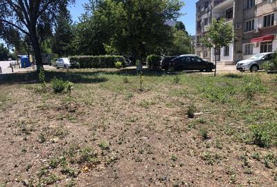 Teren intravilan de 380 mp, în Far - 10