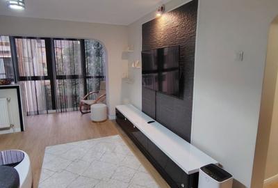 Apartament cu 3 camere decomandat în Micro 5 - 5