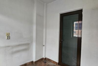 Apartament de vanzare 2 camere Tudor Vladimirescu ideal ca investitie - 4