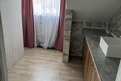 Spațiu comercial, de 100 mp, în Ultracentral - 3