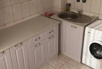 Inchiriez garsoniera confort 1.Loc Roman Sunt proprietar. - 3