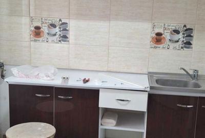 Apartament cu 2 camere semidecomandat în Eroii Revoluției - 2