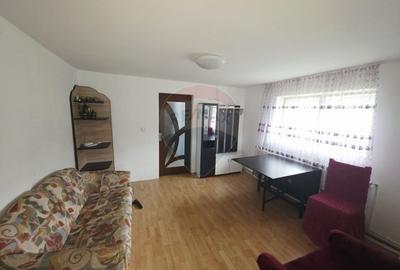 Casa / Vila cu 4 camere de vanzare Tarcau - 13