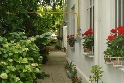 Eminescu, Tunari, imobil singur curte, comision 0, inchiriat la 1.400 euro Eminescu, Tunari, imobil singur curte, comision 0, inchiriat la 1.400 euro - 1