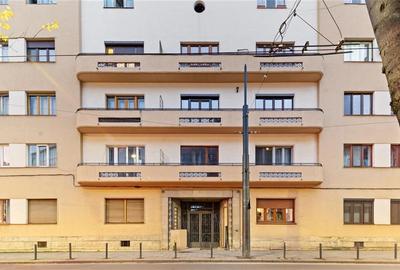 80 mp de Poveste Intr-un Palat de Apartamente Interbelic Zona Horea - 2