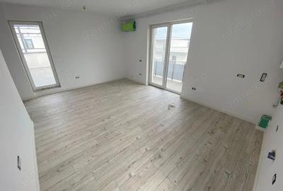 Apartament cu 3 camere semidecomandat în Giroc - 11