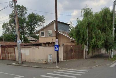 Casă cu 4 camere cu Teren 150 Mp în Străulești - 2