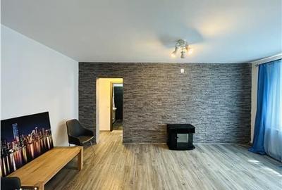 Apartament cu 3 camere decomandat în Trei Stejari - 1