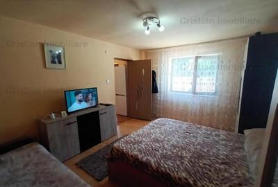 CASA NOUA 2 corpuri Teren 300 mp, zona Chercea - 6