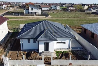 Parter 4cam, 441mp teren, asfalt, toate utilitatile! Comision 0%! - 1