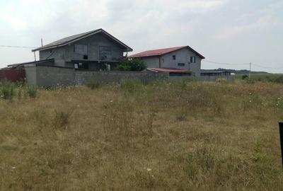 Teren de 1500 mp, în Petrăchioaia - 1