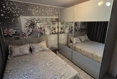 Apartament cu 2 camere decomandat în Calea București - 7
