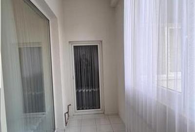 Apartament cu 2 camere semidecomandat, mobilat în Central - 8