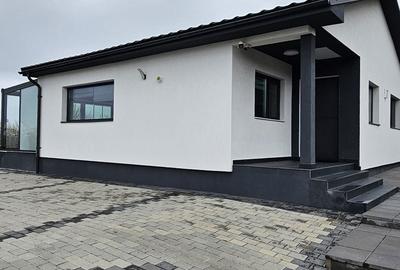 Casă cu 3 camere cu Teren 500 Mp în Făget - 5