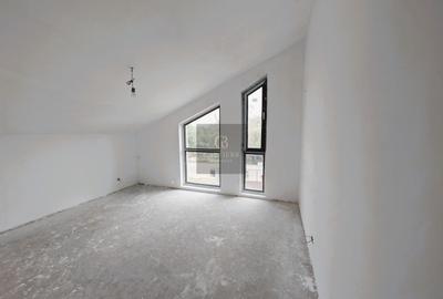 Duplex cu 4 camere cu Canalizare în Central - 21