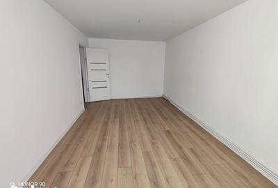 Apartament cu 4 camere în Central - 7