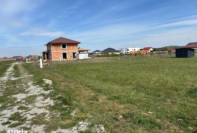 Teren de 800 mp, în Sânmartin - 5