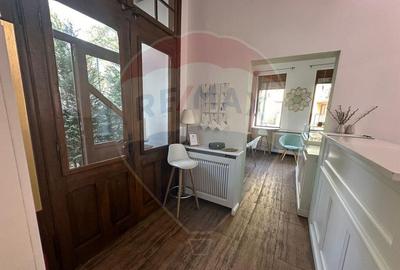 Casa / Vila de inchiriat 6 camere in zona Foisorul de F... Casa / Vila de inchiriat 6 camere in zona Foisorul de F... - 8