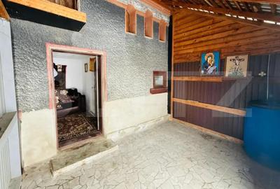 Casă cu 3 camere cu Teren 1948 Mp în Central - 7
