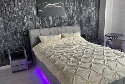 Garsoniera La Cheie, zona Centrala, etaj intermediar - 2