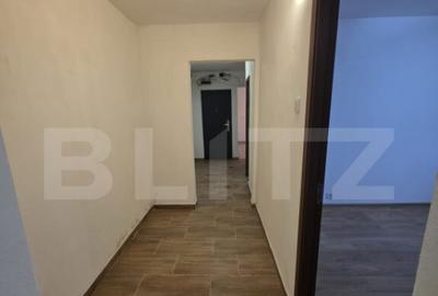 Spa?iu comercial cu 2 Intrari Stradale, 70 mp, zona Micro - 3