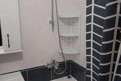 De inchiriat apartament o camera zona Cardos - 4