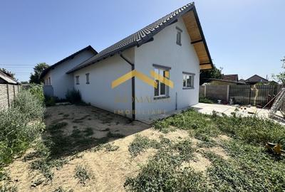 - Duplex -3 camere - 2 bai - - 14