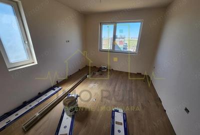 Casă cu 5 camere cu Teren 380 Mp în Moșnița Veche - 12