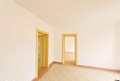 Casă cu 7 camere decomandat cu Garaj în Bartolomeu - 14