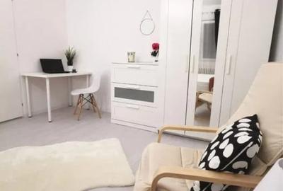 Apartament cu 3 camere decomandat în Berceni - 3
