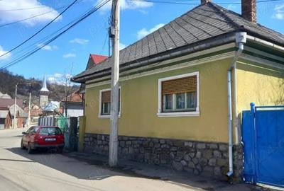 Casă cu 3 camere în Central - 4