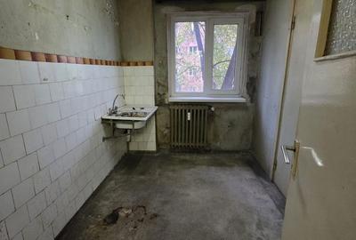 Apartament cu 3 camere semidecomandat în Tătărași - 1