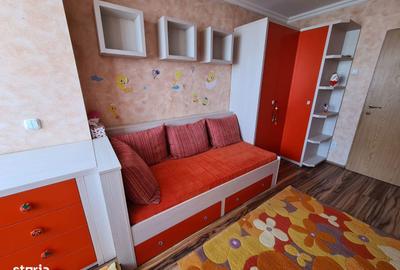 Apartament cu 3 camere decomandat în Nufărul - 3