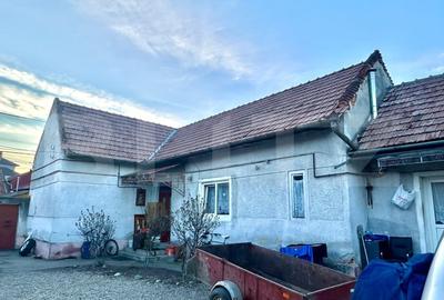 Casa 3 camere si teren 1068 mp,Centru - 2