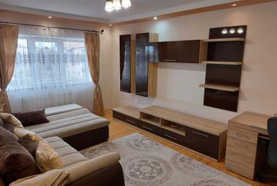 Apartament cu 3 camere decomandat în Girocului - 4