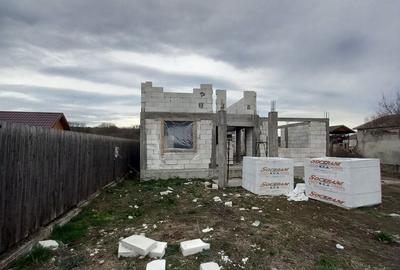 Casă în Negreni - 2