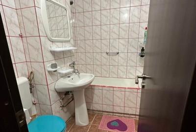 Garsoniera mobilata ?i utilata | 35 mp | Zona Astra Garsoniera mobilata ?i utilata | 35 mp | Zona Astra - 7