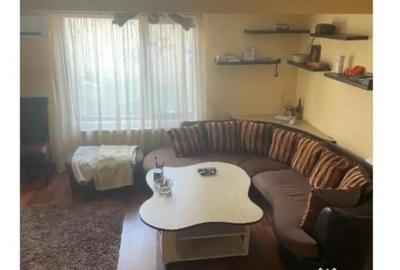 Casă cu 7 camere cu Teren 1600 Mp în Jilava - 13