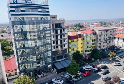 Apartament 3 camere central, spatios, cu priveliste panoramica - 11