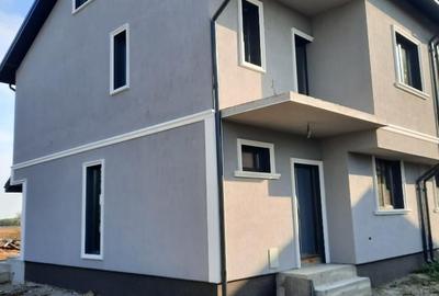 FARA COMISION in Bacu aproape de padure casa cu 4 camere 3 bai P+1+M LA CHEIE - 3