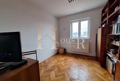 Apartament cu 4 camere semidecomandat, mobilat în Tipografilor - 7