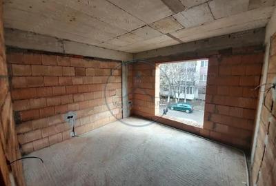 Apartament cu 2 camere decomandat în Calea Moldovei - 2