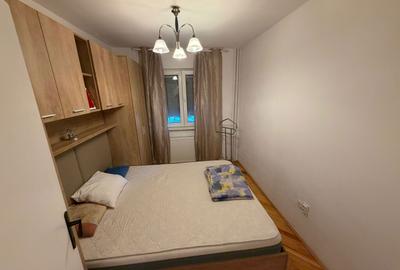 Apartament cu 3 camere semidecomandat în Central - 4