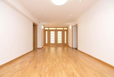 Apartament cu 4 camere decomandat în Unirii - 1