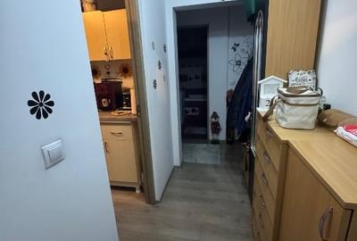 Vând apartament cu 2 camere Burdujeni-78000eur negociabil - 7